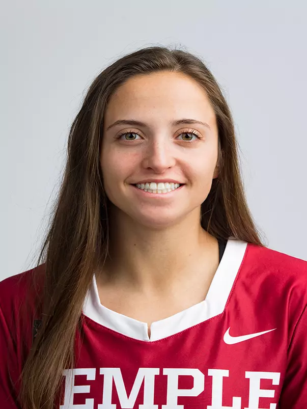 Gabbi Kirsch Headshot