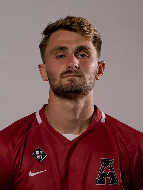 Kyle Hellmann Headshot