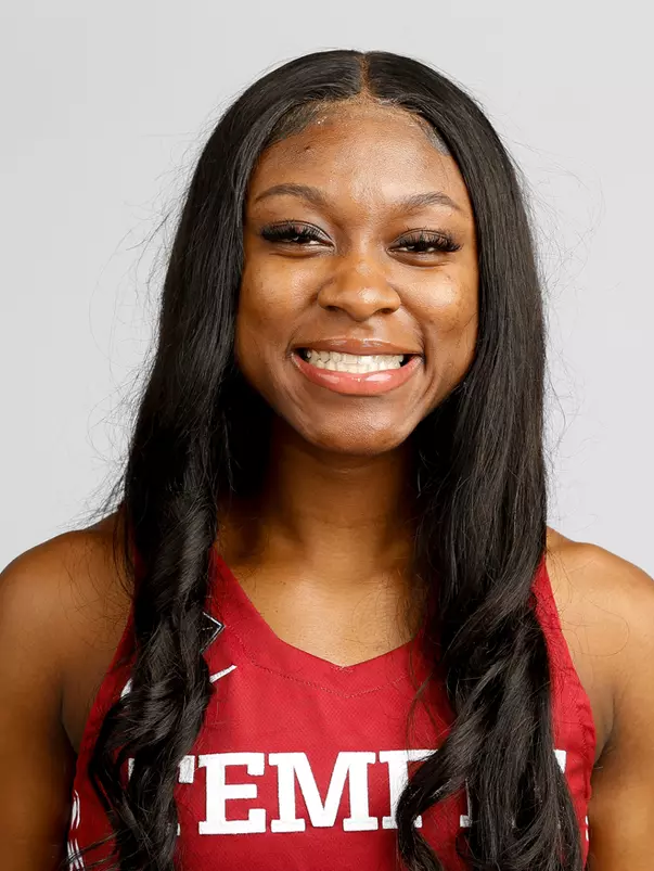 Tarriyona Gray Headshot