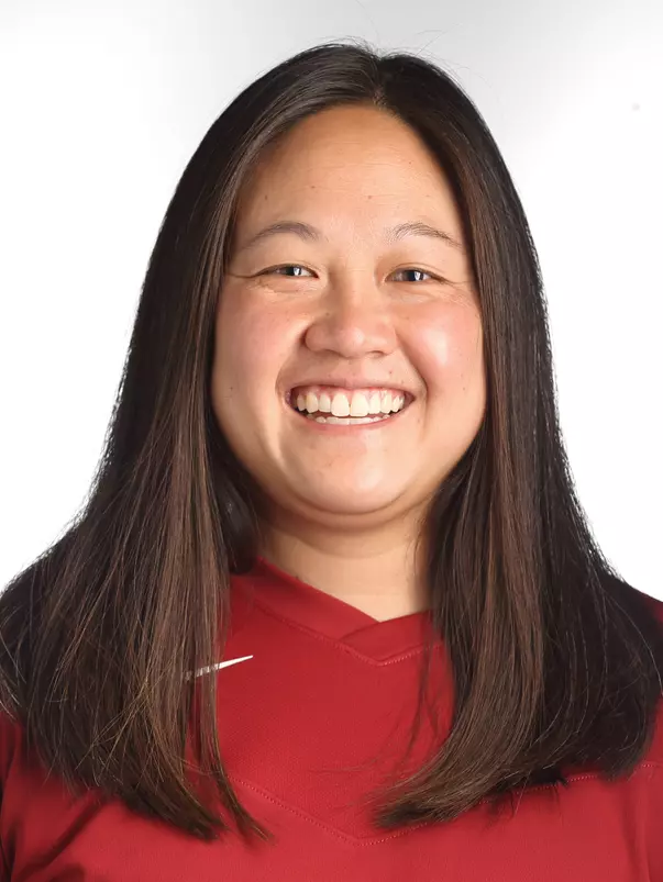 Jen Wong Headshot