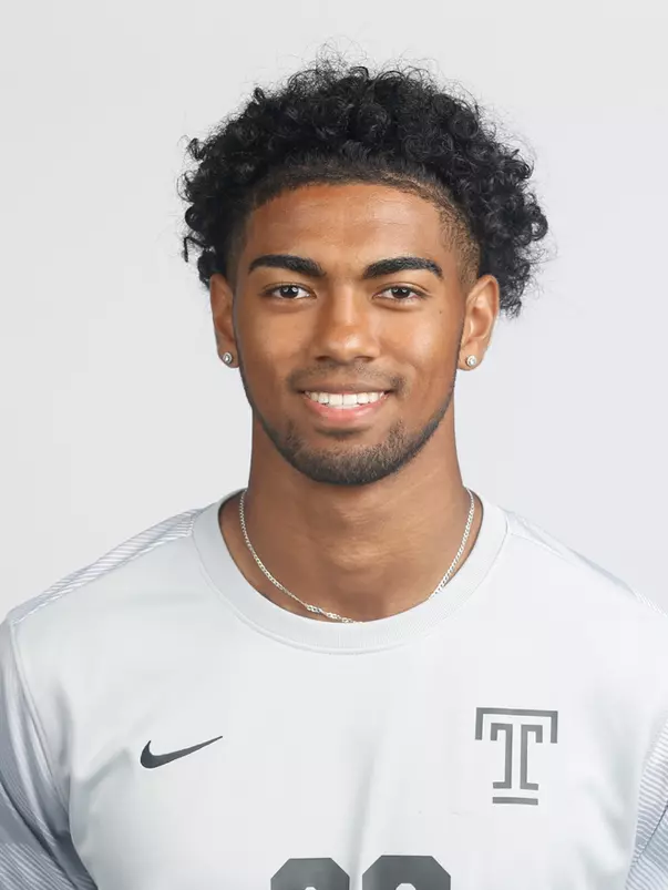 Dominic Jones Headshot