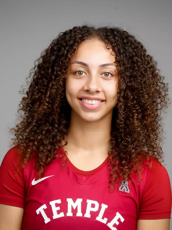 Jaleesa Molina Headshot