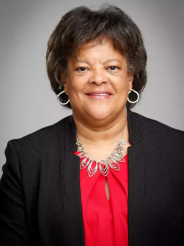 Diane Richardson Headshot