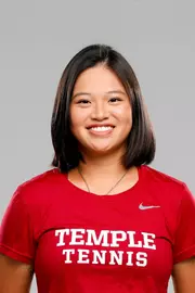 Evie Wei Headshot