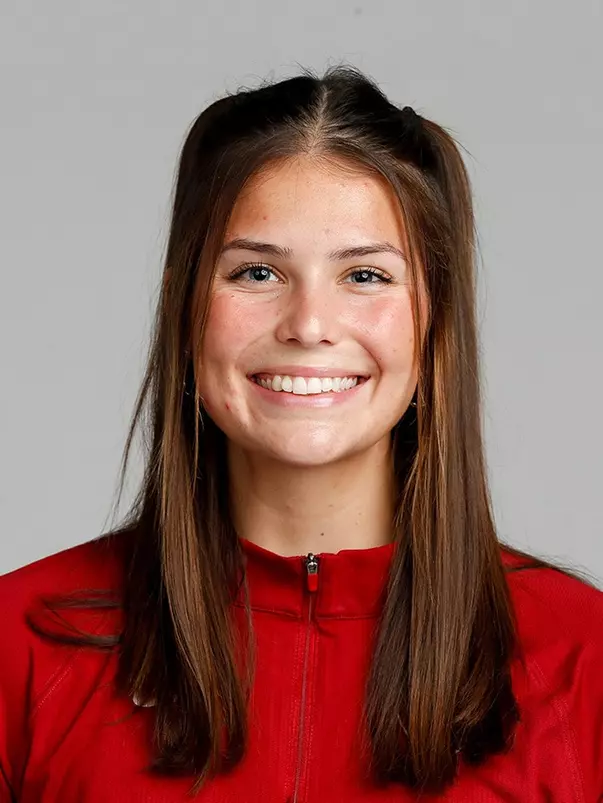 Elizabeth Kaidasz Headshot