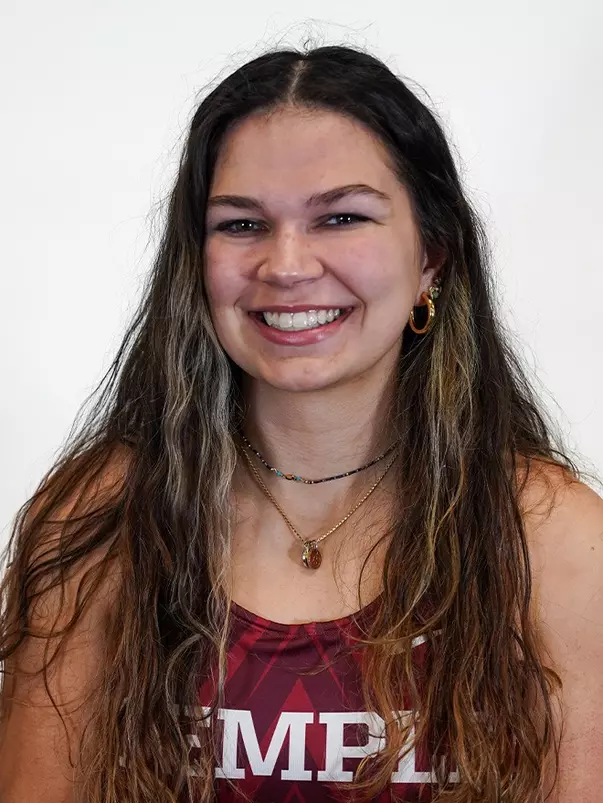 Hannah Klein headshot