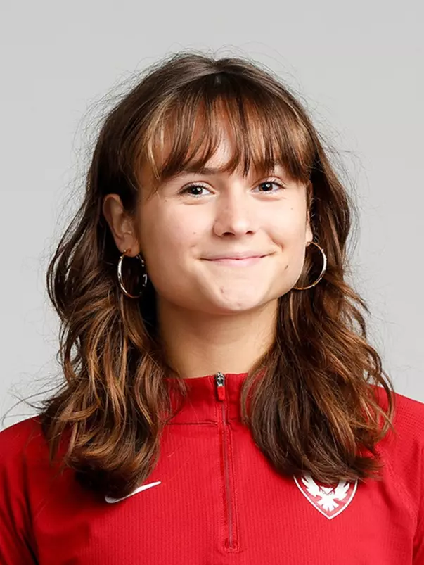 Nina Crandell Headshot