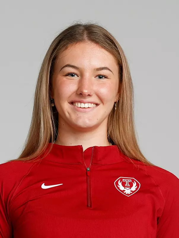 Emma Inglis Headshot