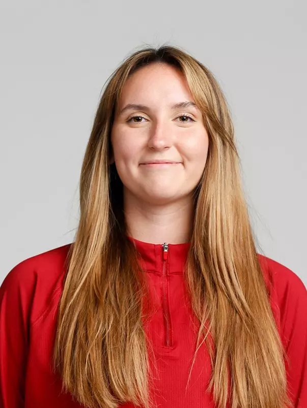 Grace McGarry Headshot