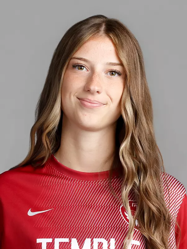 EVA ACCETTOLA