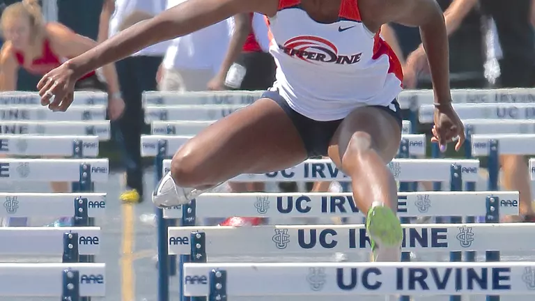 Enalen, Ullery Highlight Season-Ending Track Performances