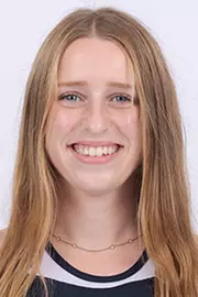 Riley Wright headshot