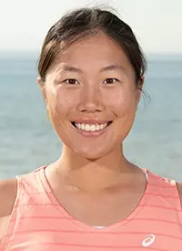 Vivian Yang headshot