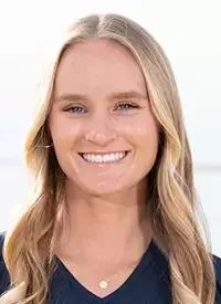 McKenna Thomas Headshot