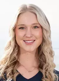 Deanie Woodruff Headshot