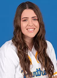 Becca Miller Headshot