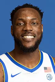 Dan Oladapo Headshot