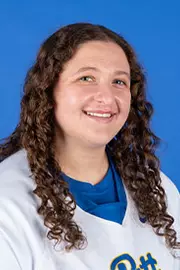 22 Van Middelem Headshot