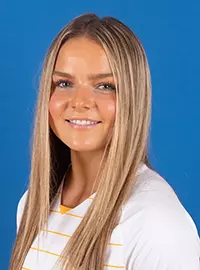 #24 Keera Melenhorst