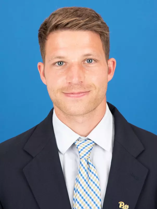 Headshot of Felix Proessl