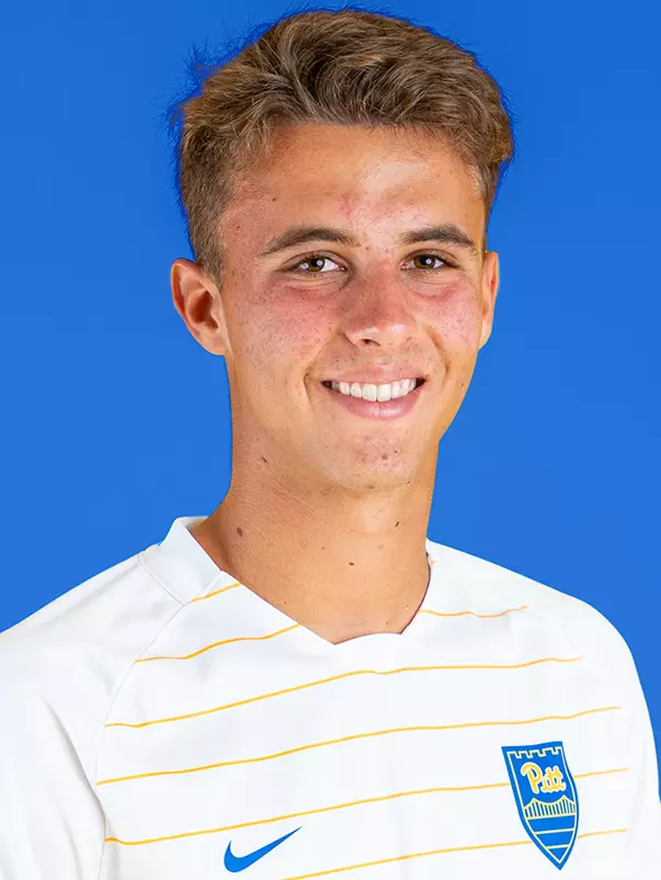 Alex Hauskrecht headshot