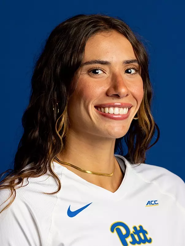 headshotofvaleriavazquezgomezinpittuniform