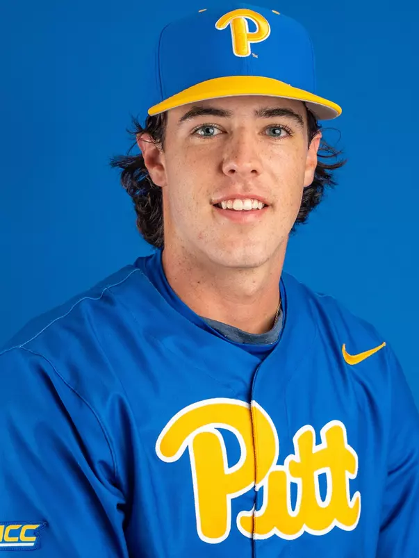 Ryan Andrade Headshot