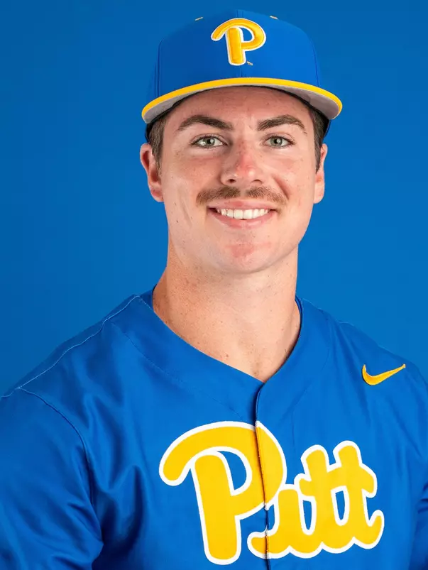 Luke Cantwell Headshot