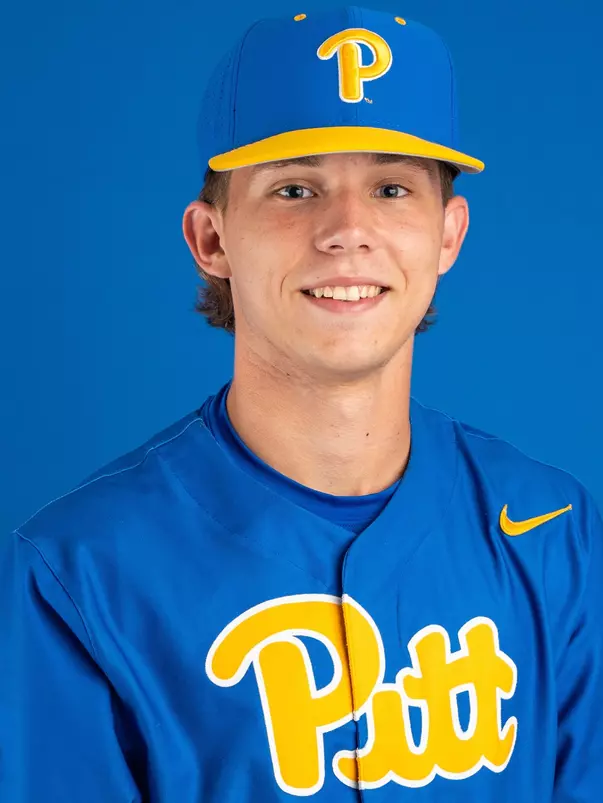 Gavin Chillot Headshot