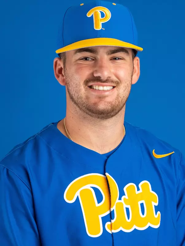 Matt Fernandez Headshot