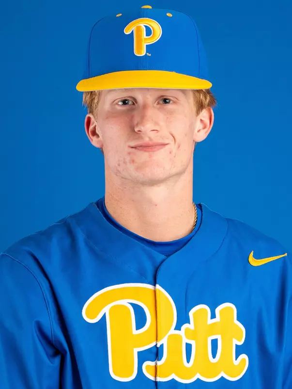 Austyn Winkleblech Headshot