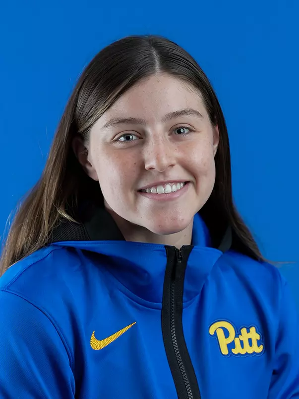 Headshot of Rachel Dickerson