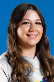 Headshot of Danni Farris