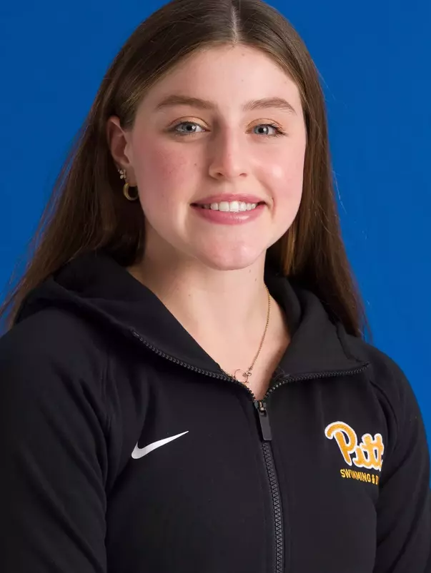 Headshot of Rachel Dickerson