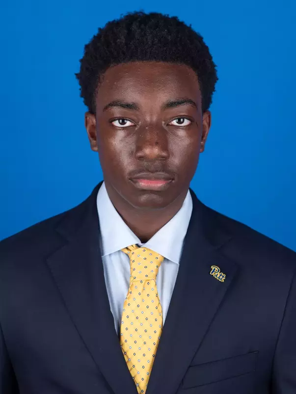 Amah Agwu Headshot