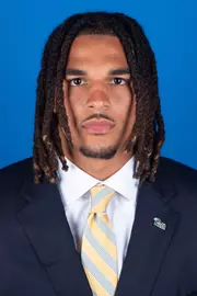 Davin Brewton Headshot