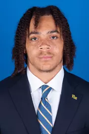 Cameron Lindsey Headshot