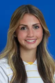 Headshot of Sarah Schupanksy