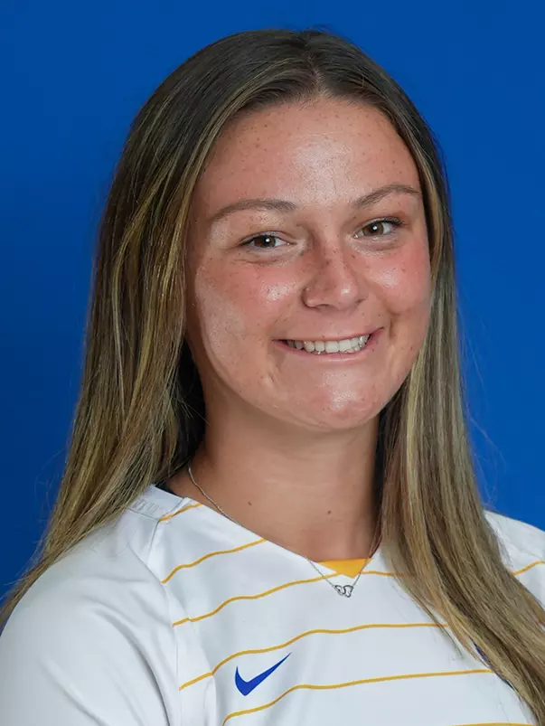 Headshot of Katie Zailski