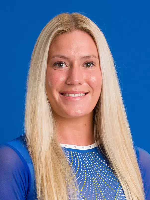 Headshot of Faith Lerro