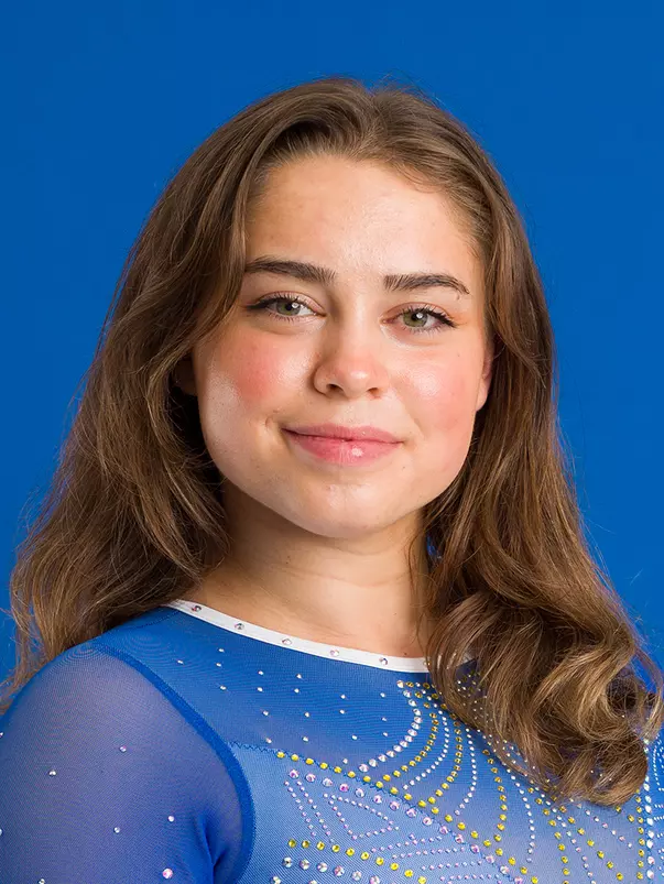 Headshot of Julie Madso