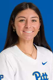 Rachel Familetti Headshot