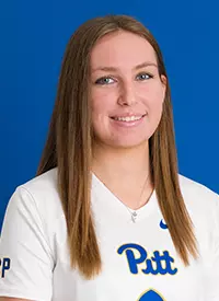 Natalie Calandra-Ryan Headshot