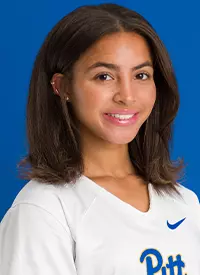 Ava Peterson Headshot