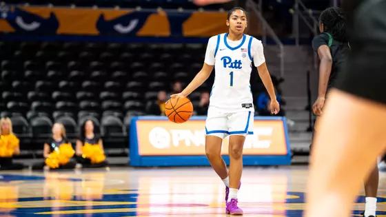 Balanced Attack Leads Pitt Past Le Moyne, 87-65 Image