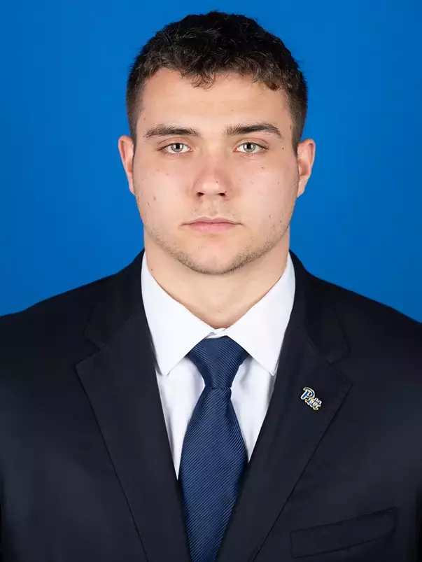 Joey Zelinski Headshot