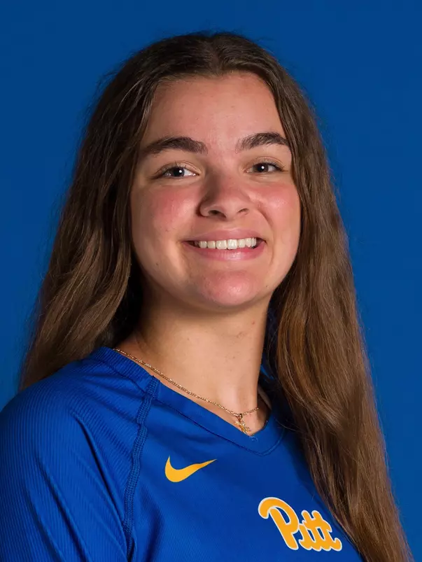 Abbey Emch Headshot
