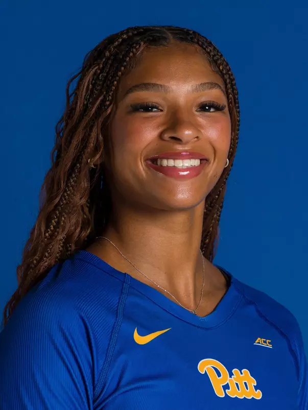 Ryla Jones Headshot