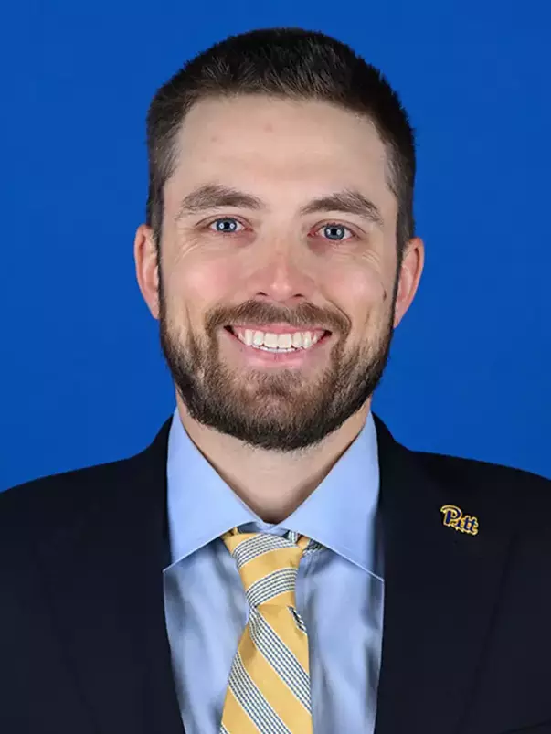 Mike Priefer Jr. Headshot