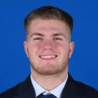 Elijah Lagg headshot